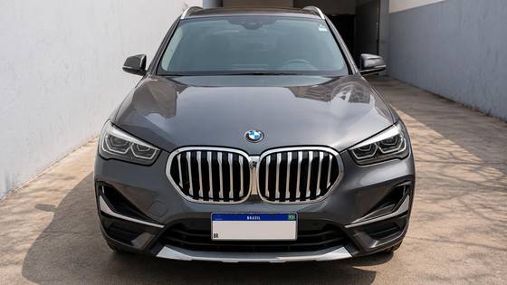 BMW X1 2.0 16V TURBO ACTIVEFLEX SDRIVE20I X-LINE 4P AUTOMÁTICO BMW X1 2.0 16V TURBO ACTIVEFLEX SDRIVE20I X-LINE 4P AUTOMÁTICO